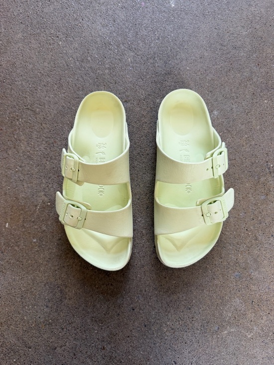 Birkenstock Shoes - Birkenstock Arizona Eva Sandal in Faded Lime Size 36 European Green Summer